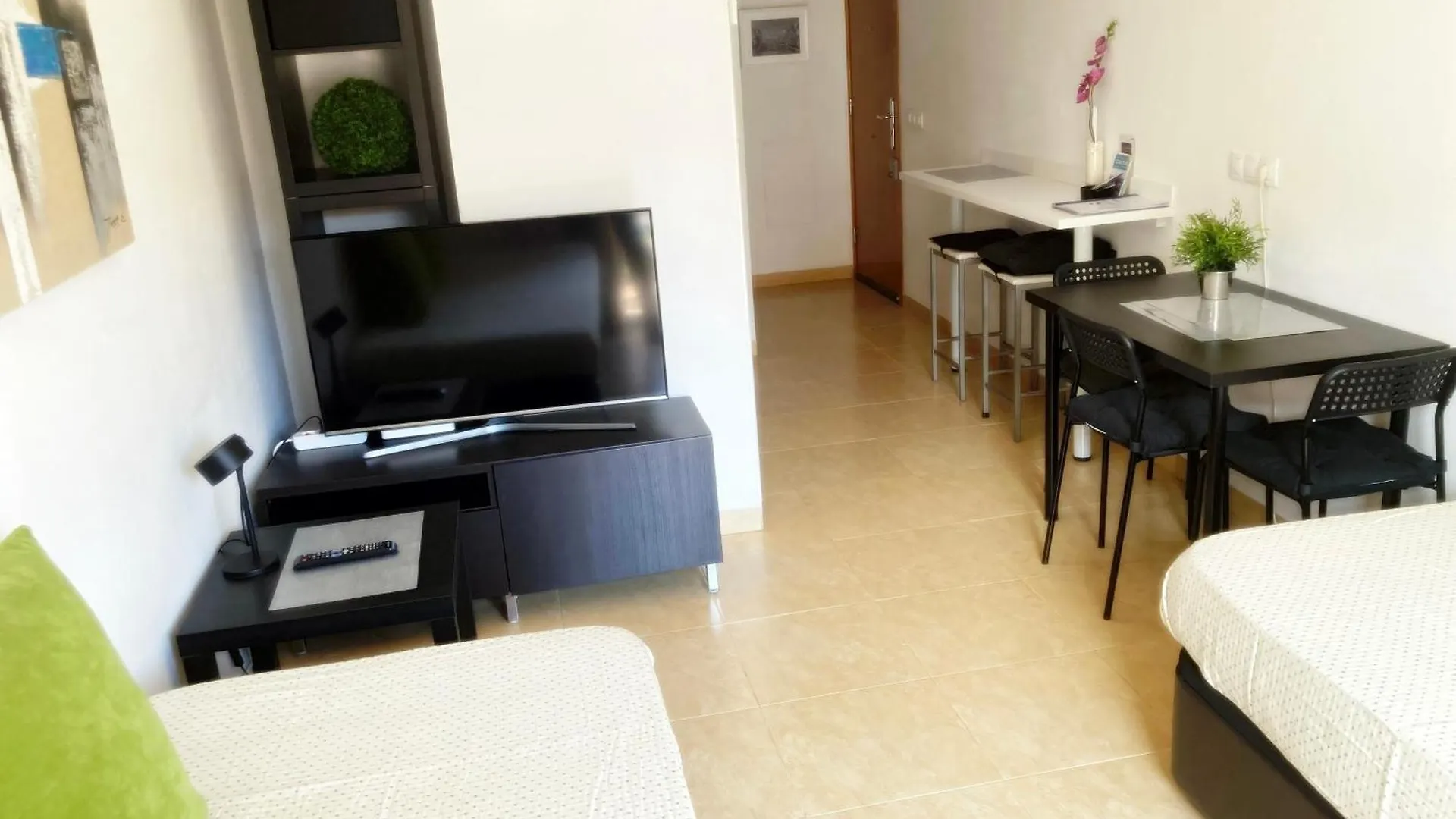 CENTRICO y ACOGEDOR APARTAMENTO Gerona
